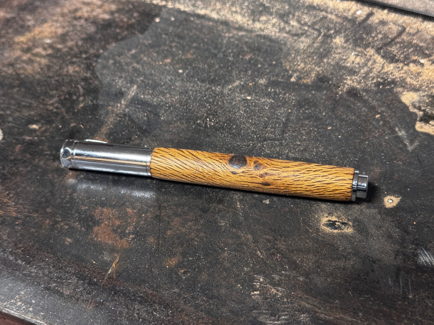 Post Oak Rollerball Pen - Chrome